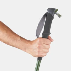 1 Hiking Pole With Quick And Precise Adjustment 26 1 Hiking Pole With Quick And Precise Adjustment -Hiking Gear Shop k0108221915efbe58a0a9d7c47ba8da0a