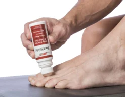 2Toms Footshield Roll On -Hiking Gear Shop k3340593de2e6b5ff893e0e8473951f3b