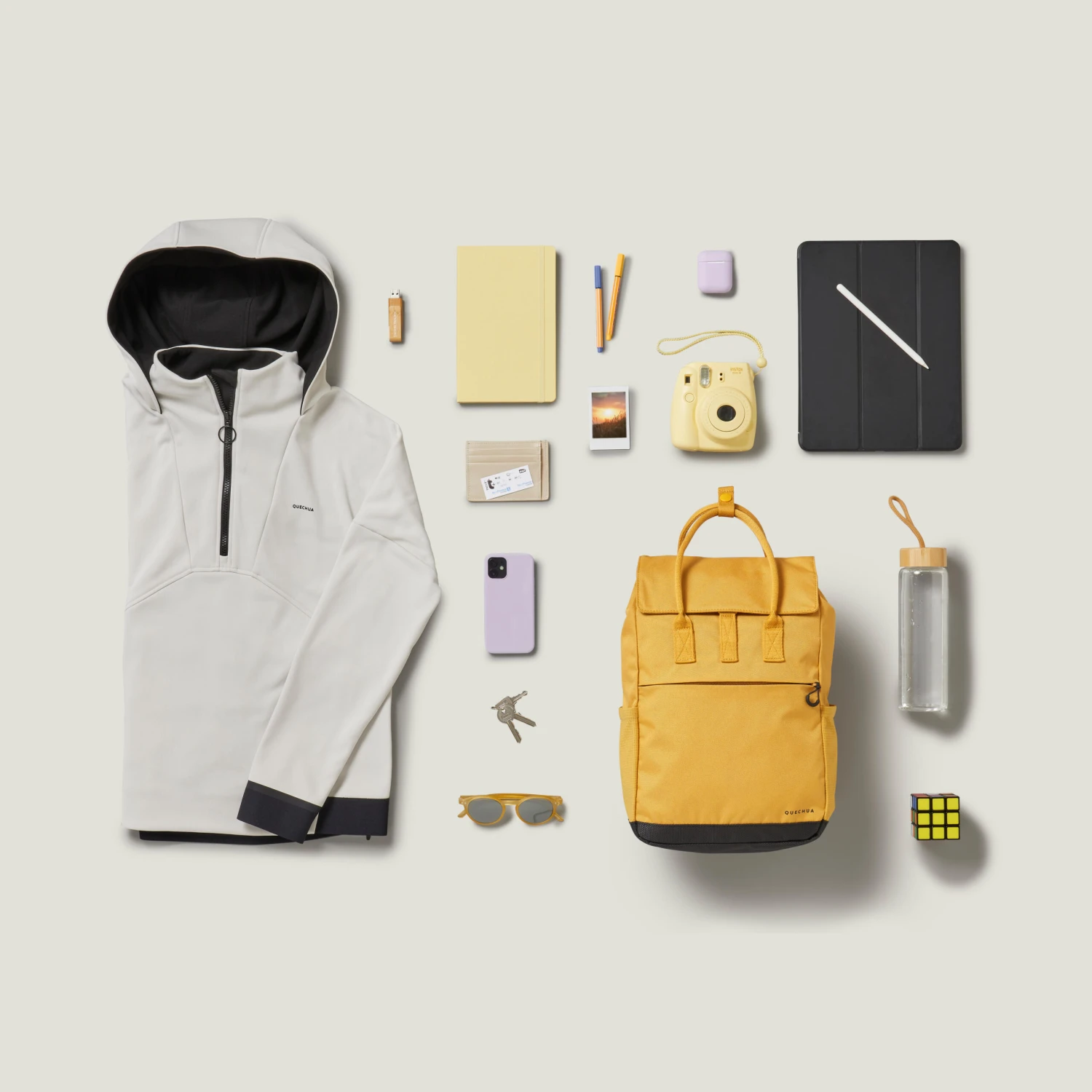 Quechua Hiking Backpack 10L 3 Quechua Hiking Backpack 10L - Image 3