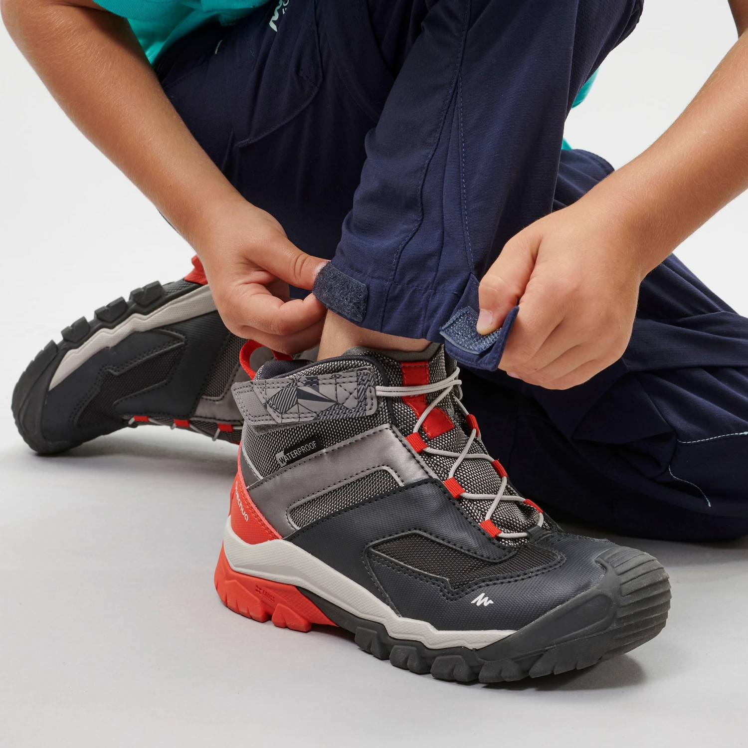 Quechua Kids' Hiking Zip-Off Trousers MH500 2 18 Quechua Kids' Hiking Zip-Off Trousers MH500 2 - Image 18