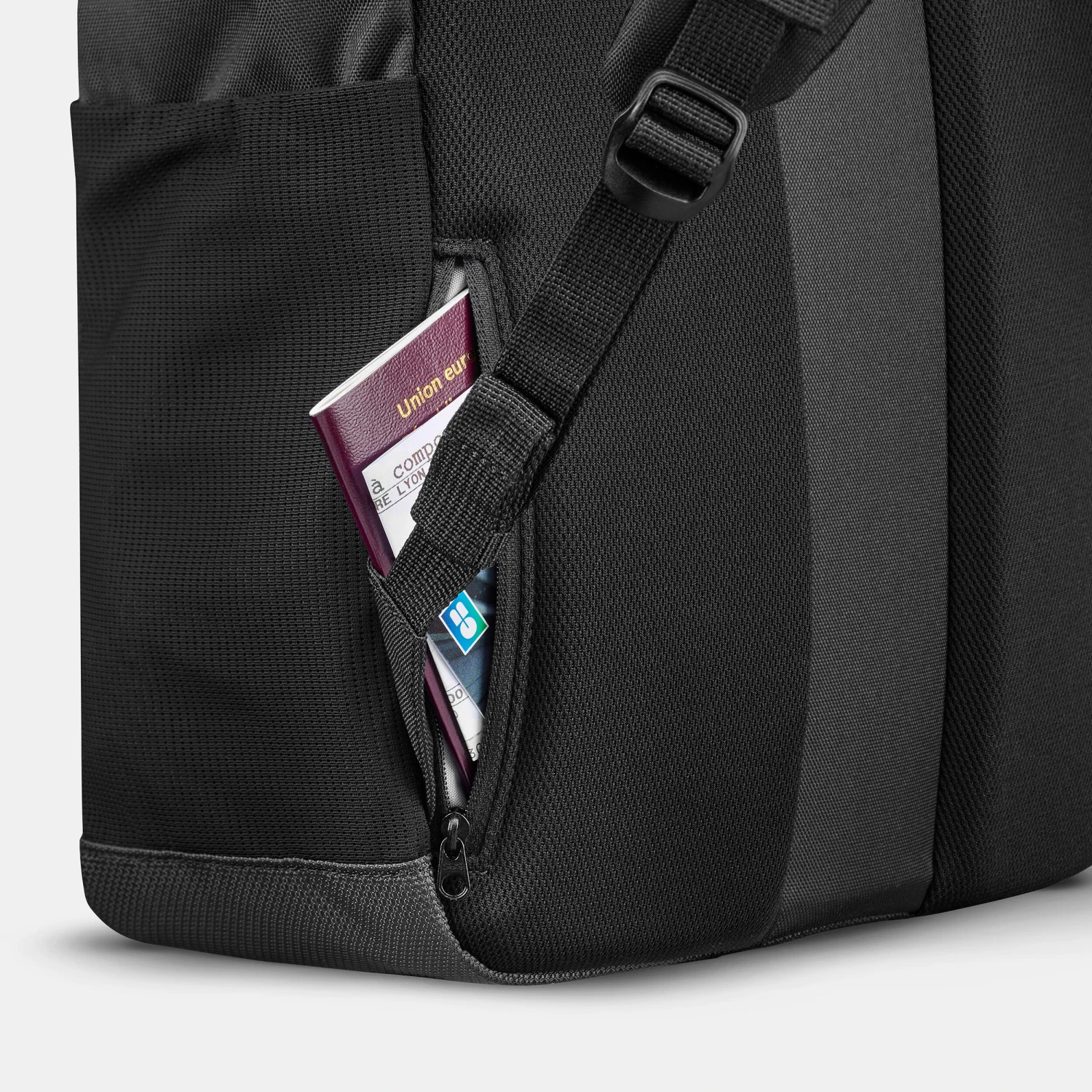 Quechua Hiking Backpack 16L 16 Quechua Hiking Backpack 16L - Image 16