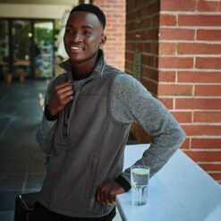 Regatta Mens Flux Softshell Bodywarmer / Sleeveless Jacket (Water Repellent & Wind -Hiking Gear Shop kac6c3a7f8ec94774ed4c9011468fb9a9