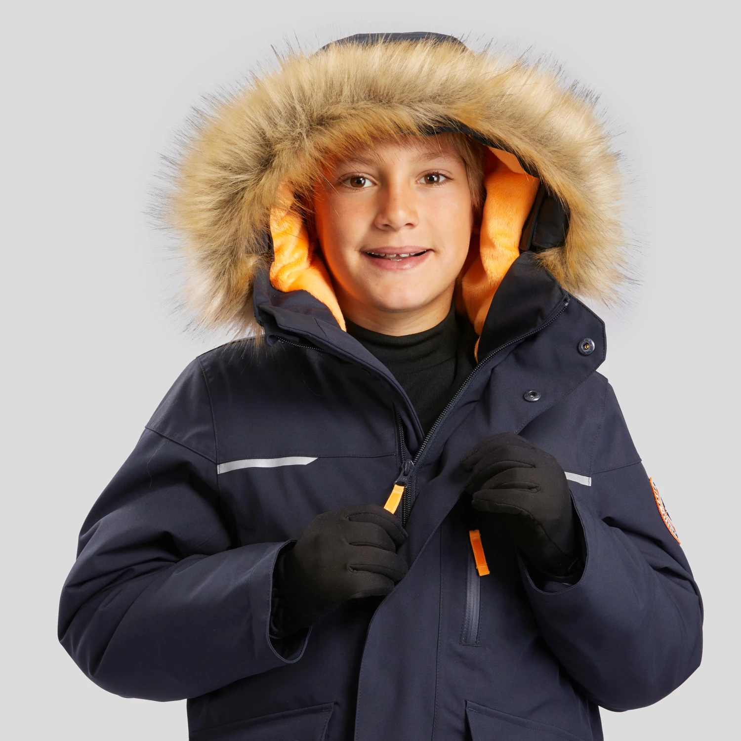 Quechua KIDS’ WARM AND WATERPROOF HIKING PARKA - SH900 -23°C - 7 5 Quechua KIDS’ WARM AND WATERPROOF HIKING PARKA - SH900 -23°C - 7 - Image 5