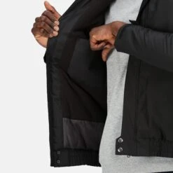 Regatta Mens Blockade Waterproof Jacket (Black) 12 Regatta Mens Blockade Waterproof Jacket (Black) -Hiking Gear Shop kd38090a792351e78ffd585df20763770